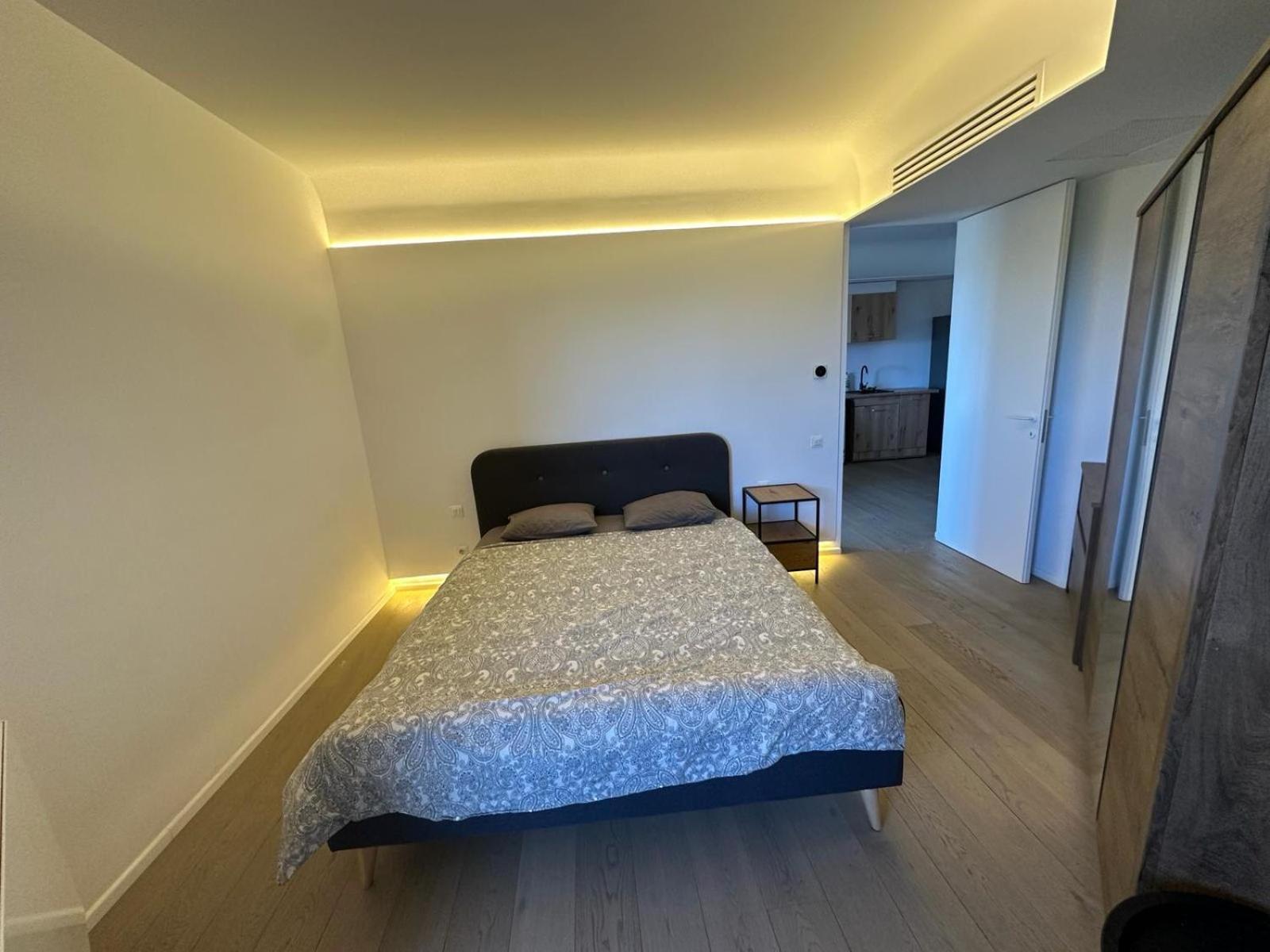 De Lux Apartamento Bucarest